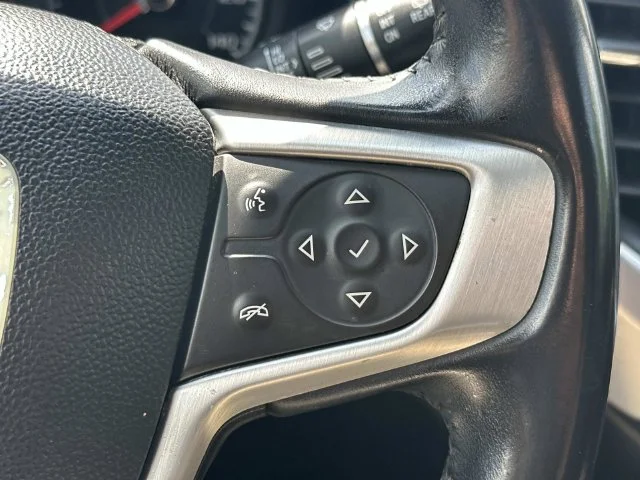 Used 2019 Red GMC SLE-1 image 25