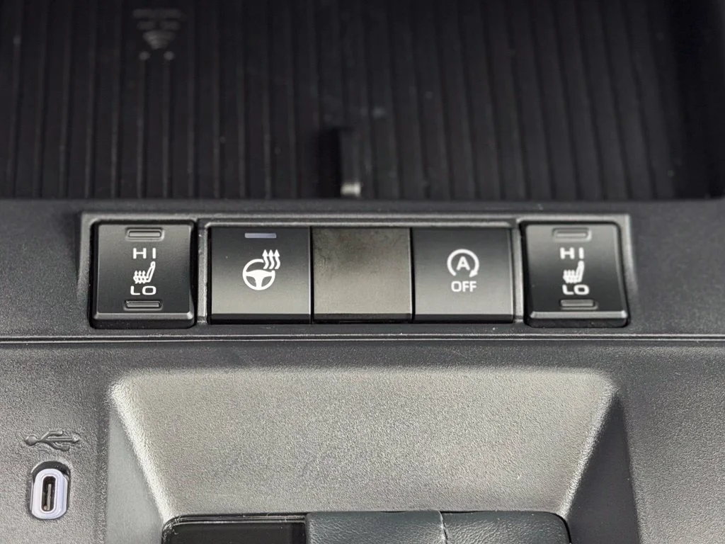 Used 2026  Toyota XLE image 19