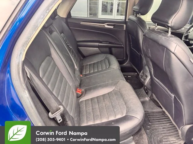 Used 2018 Blue Ford SE Luxury image 11