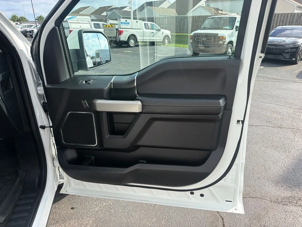 Used 2020 White Ford Lariat image 40