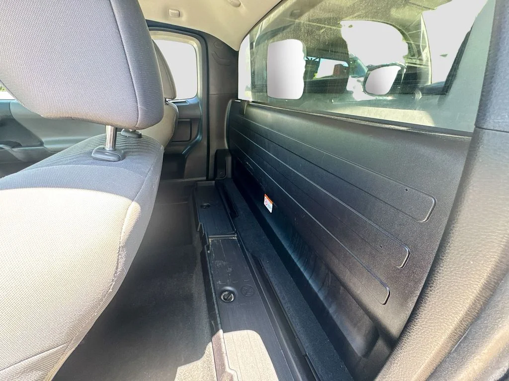 Used 2022 White Toyota SR image 23