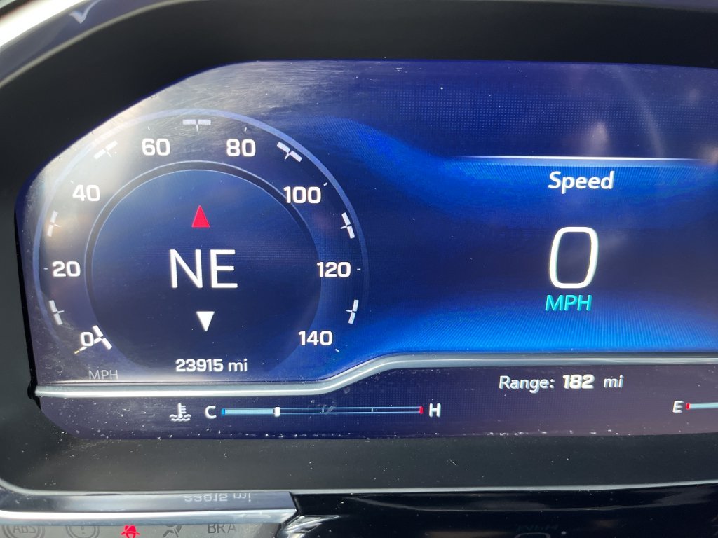 Used 2023 Gray Chevrolet LT image 17