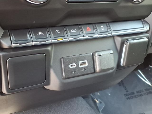 Used 2023 Black Chevrolet Custom image 21