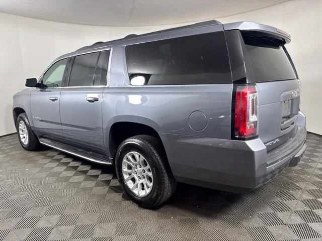 Used 2020 Steel Metallic GMC SLT image 6
