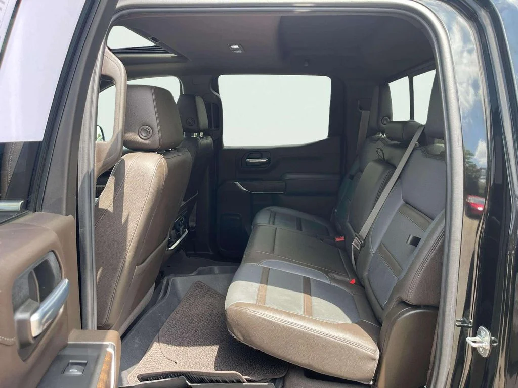 Used 2021 Onyx Black GMC Denali image 30
