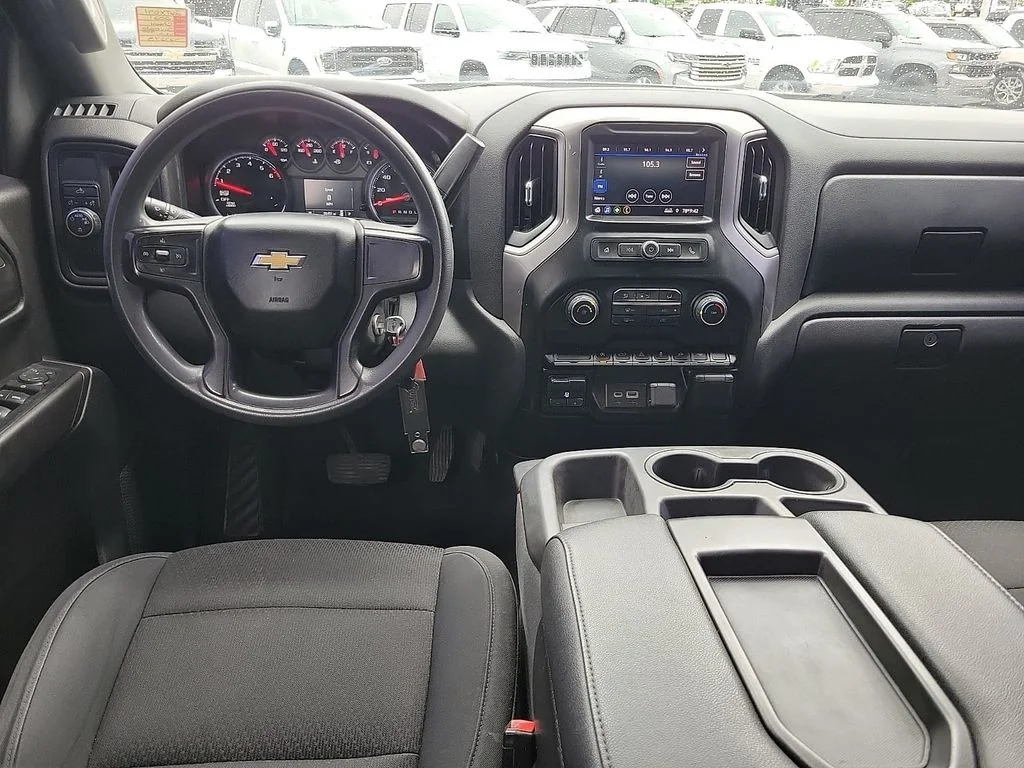 Used 2021 Summit White Chevrolet Custom image 10