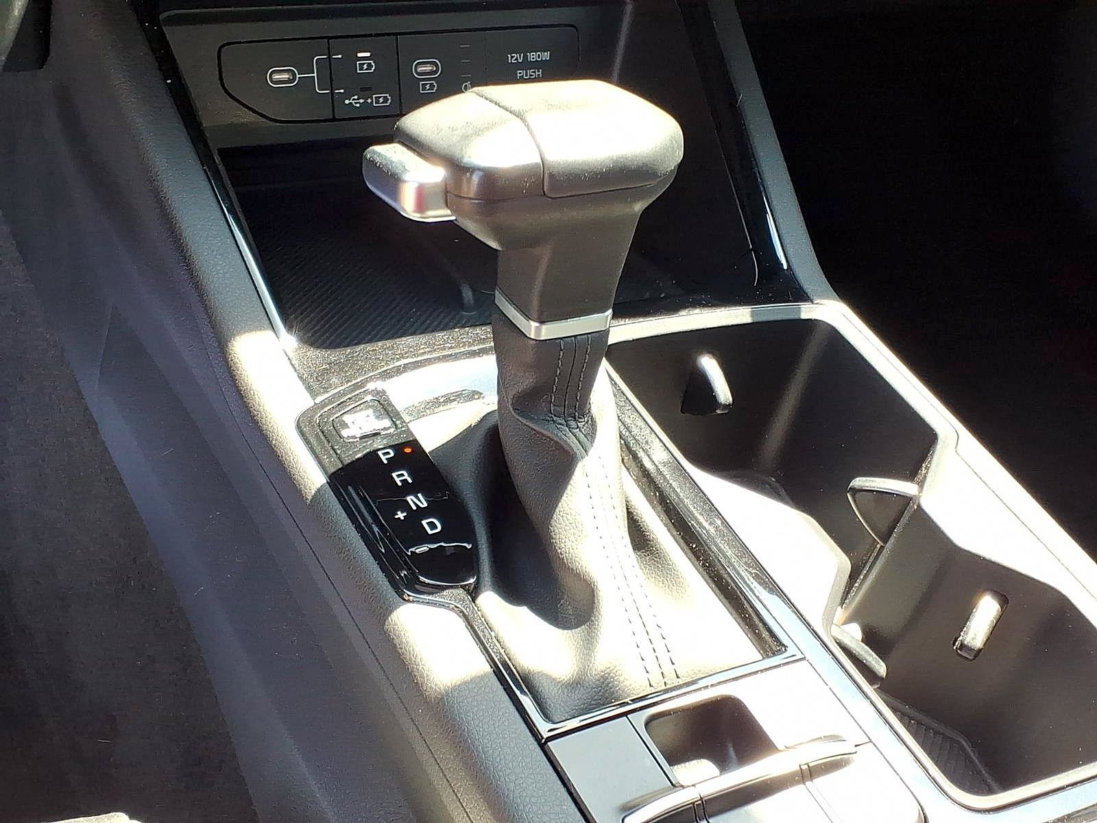 Certified Used 2025 Wolf Gray Kia GT-Line image 12