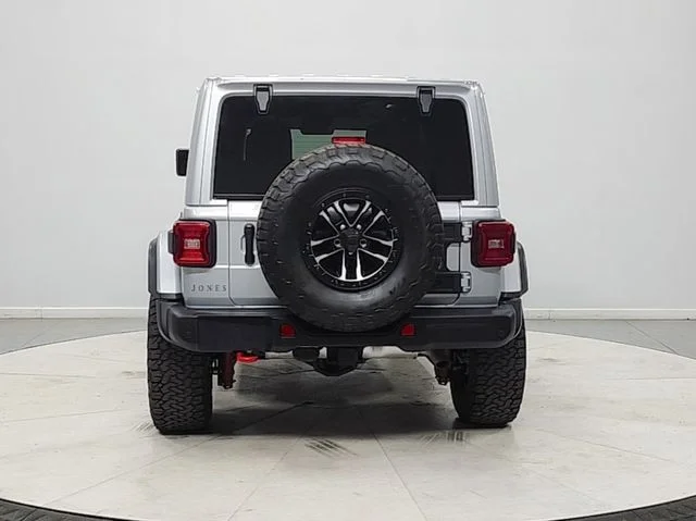 Used 2024 Silver Jeep Rubicon X image 6