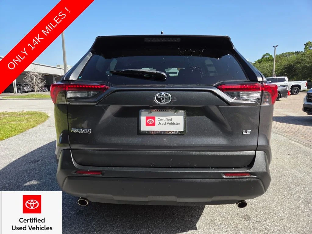 Used 2023 Gray Toyota LE image 10