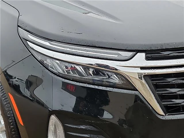 Used 2022 Mosaic Black Metallic Chevrolet LT w/1LT Front-wheel Drive image 5