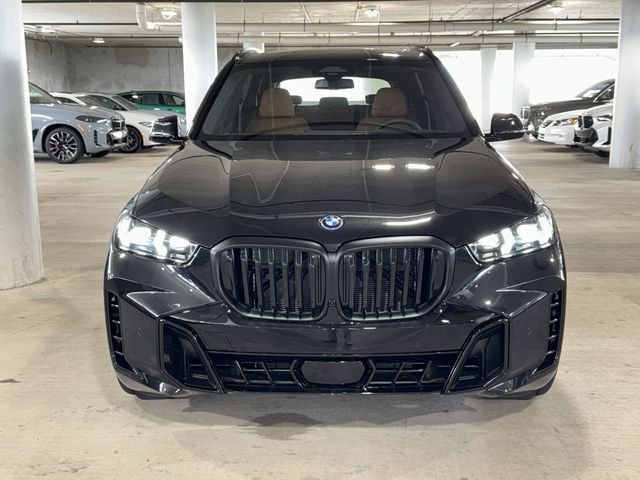 New 2026 Black Sapphire Metallic BMW xDrive50e image 2