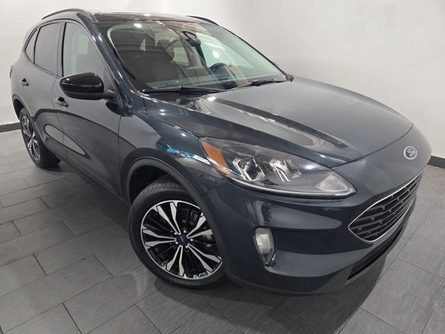 Used 2022 Blue Ford SEL image 7