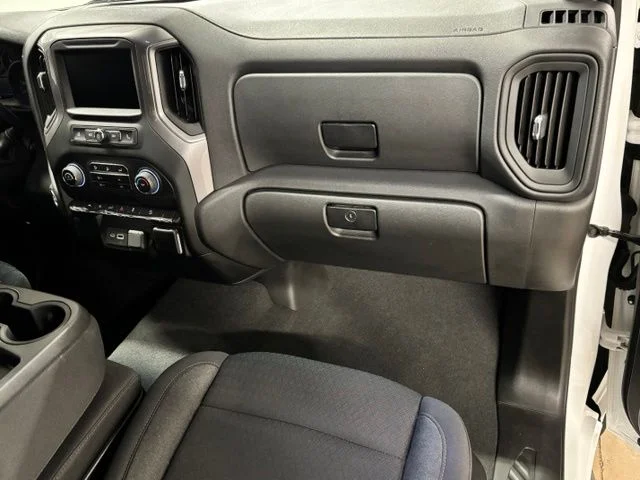 Used 2022 White Chevrolet Custom Trail Boss image 21