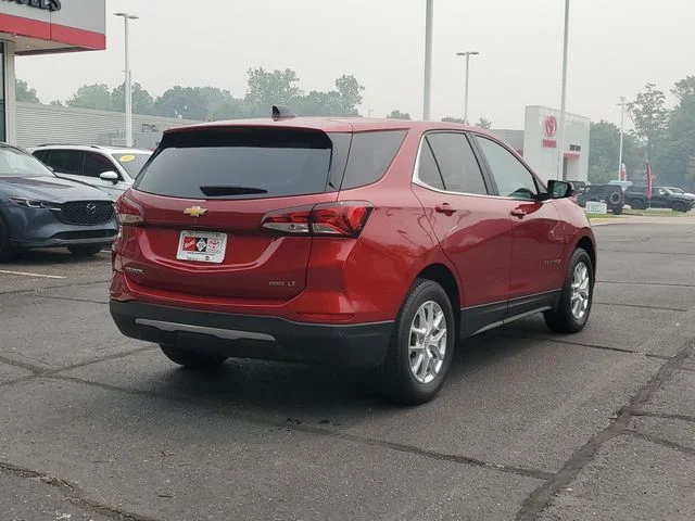 Used 2022 Red Chevrolet LT image 4