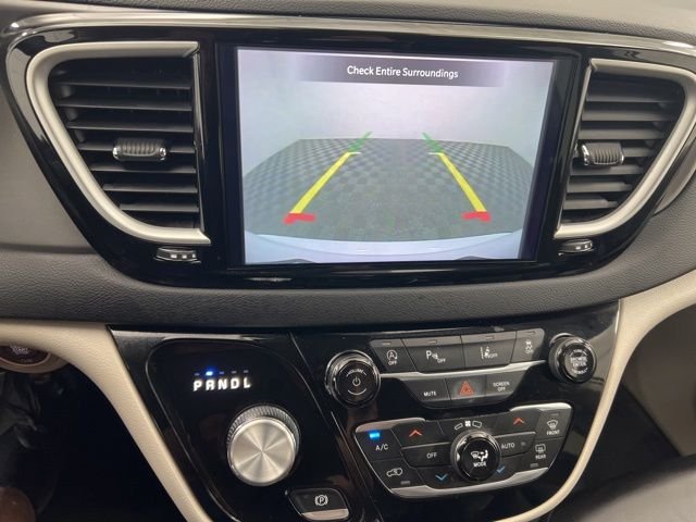 Used 2023 White Chrysler Touring L image 20