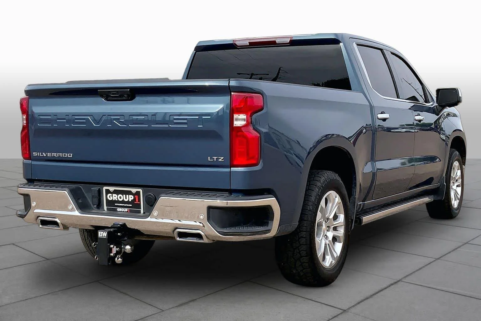 Used 2024 Lakeshore Blue Metallic Chevrolet LTZ image 13