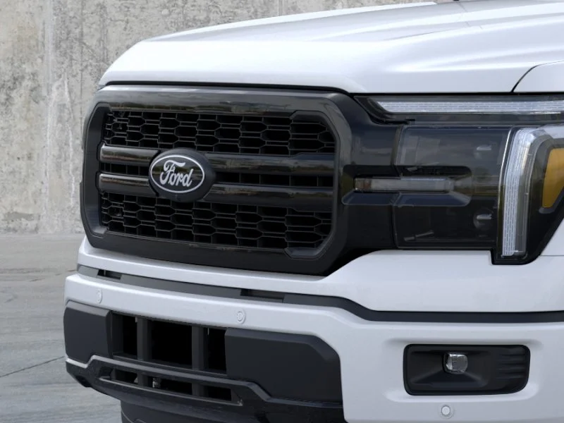 New 2026 Star White Metallic Tri-Coat Ford Lariat® image 17