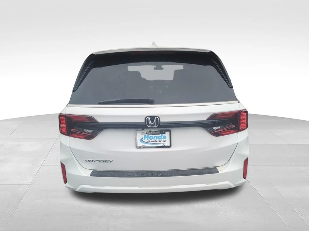 New 2026 Platinum White Pearl Honda EX-L image 6