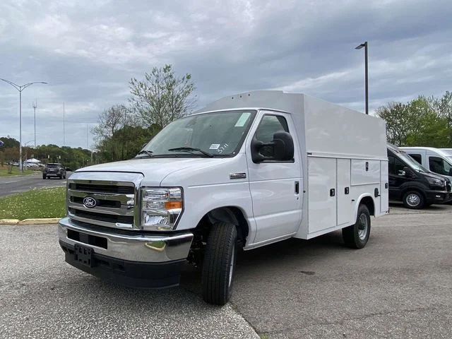 New 2026 White Ford Base image 7