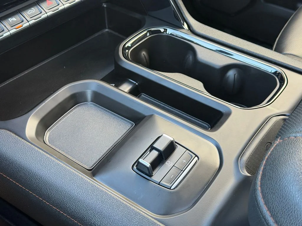 Used 2025 Gray GMC AT4 image 15