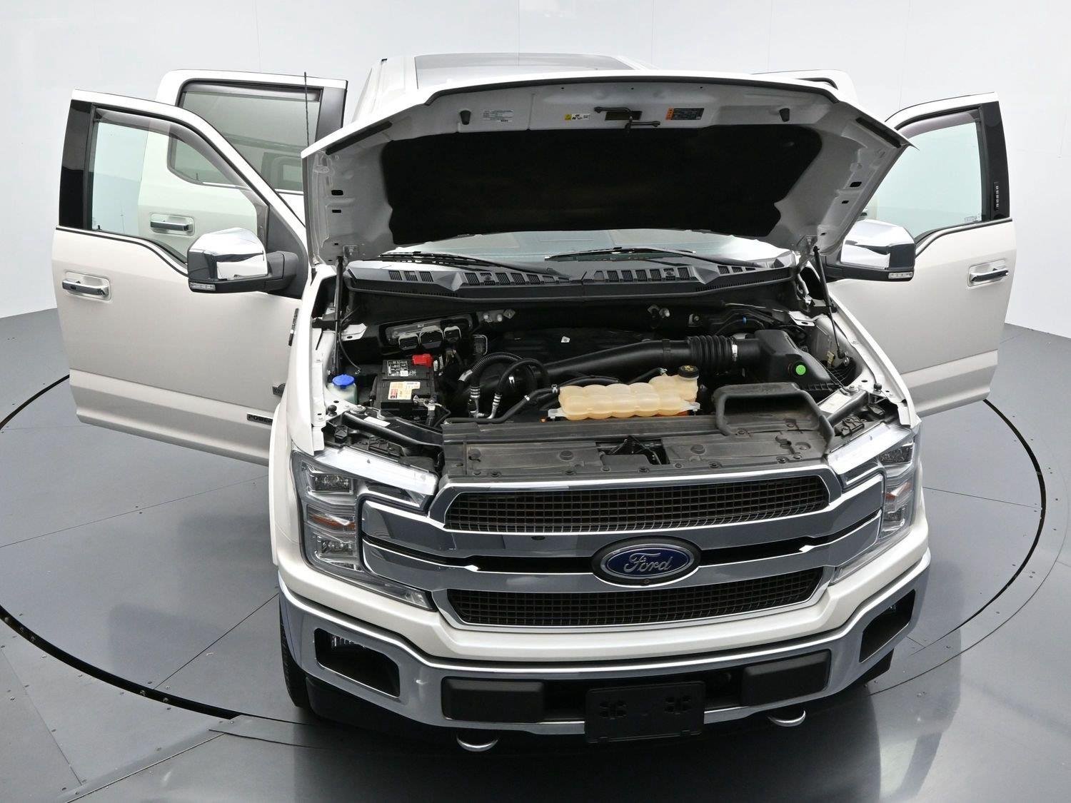 Used 2018 White Platinum Metallic Tricoat Ford XL image 53