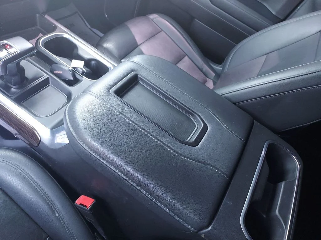 Used 2022 Black GMC Elevation image 26