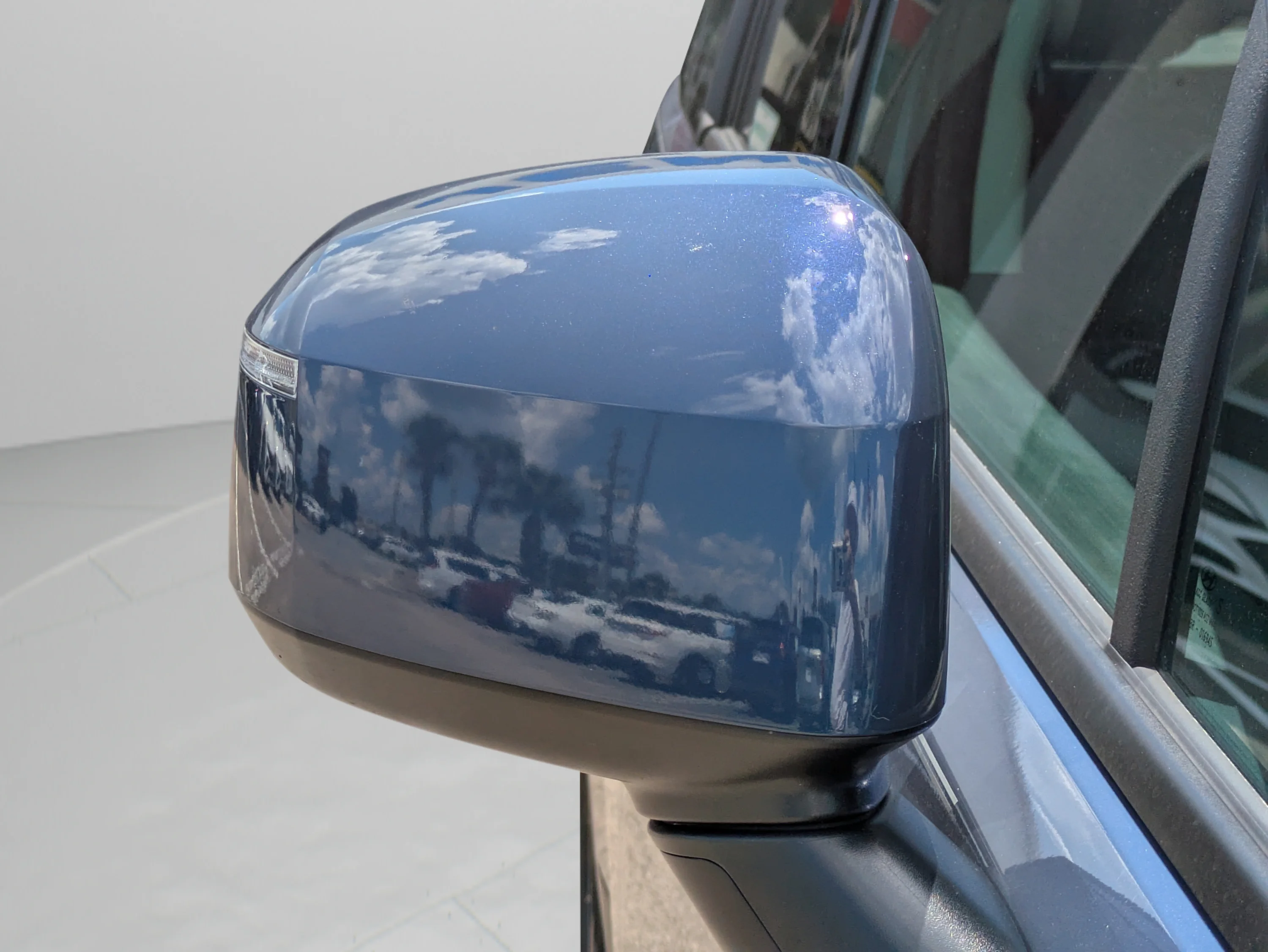 Used 2025 Atlantis Blue Hyundai SEL image 11