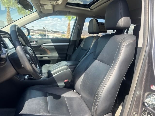 2014 Toyota Highlander XLE - Photo 18