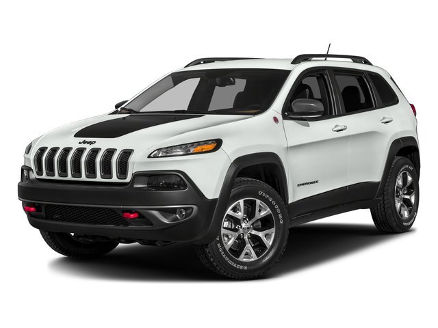 Used 2016 Silver Jeep Trailhawk image 1
