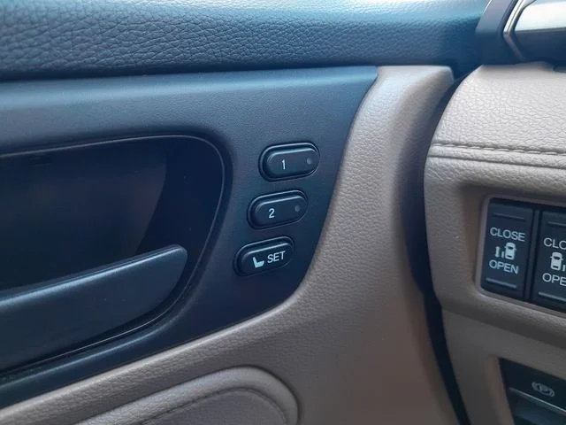 2021 Honda Odyssey EX-L - Photo 39