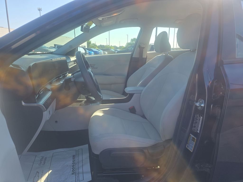 Used 2024 Denim Blue Pearl Hyundai SE image 19