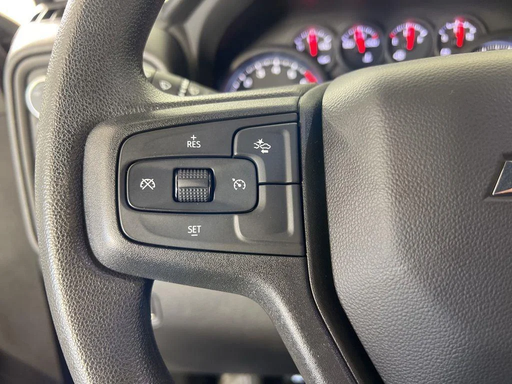 Used 2025 Black Chevrolet Custom Trail Boss image 9
