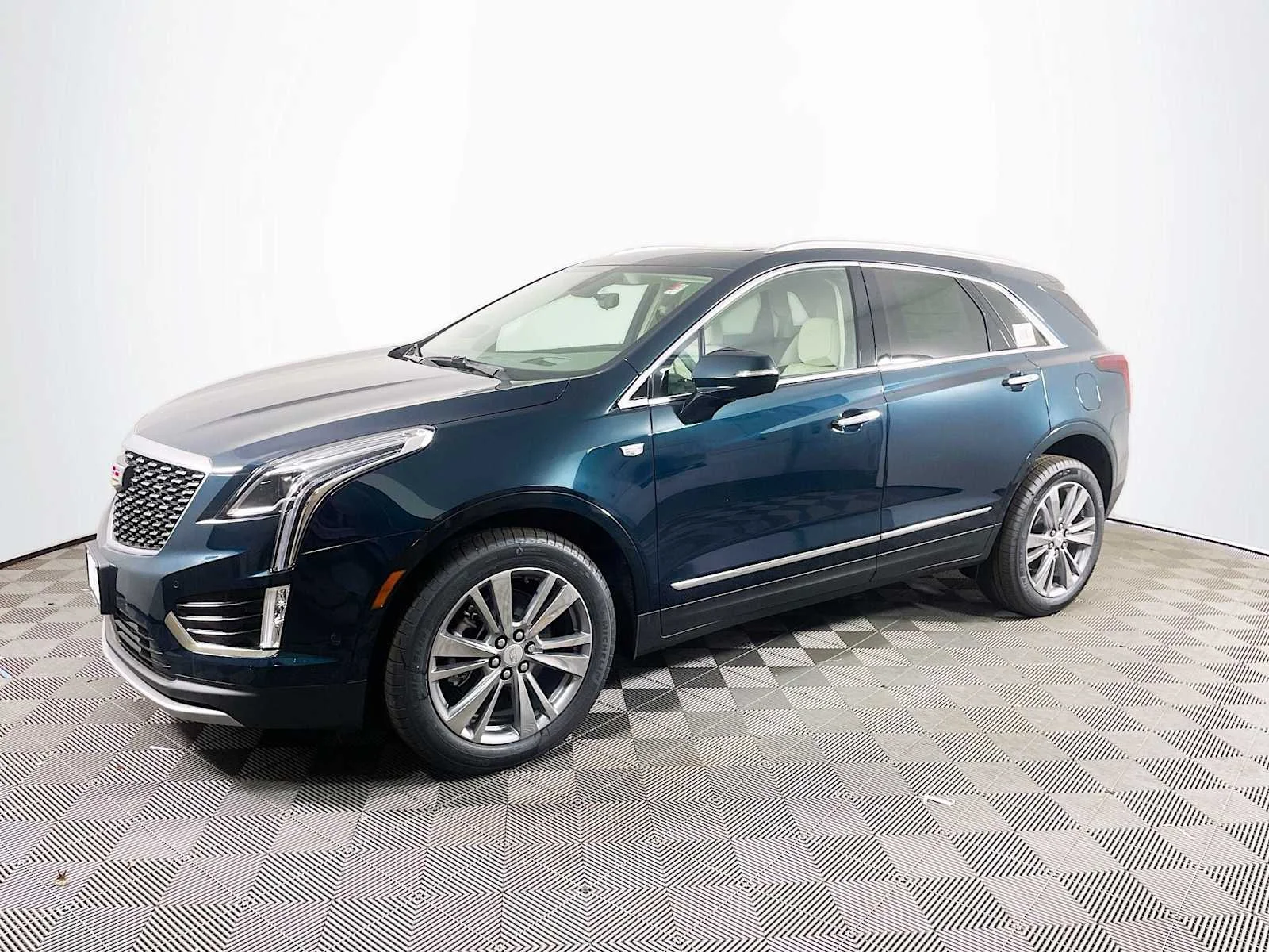 2026 Cadillac XT5 AWD Premium Luxury's photo