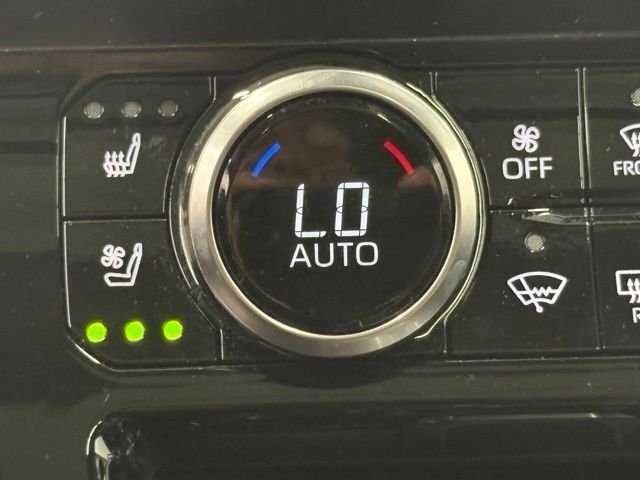 2023 Toyota Highlander Platinum - Photo 37