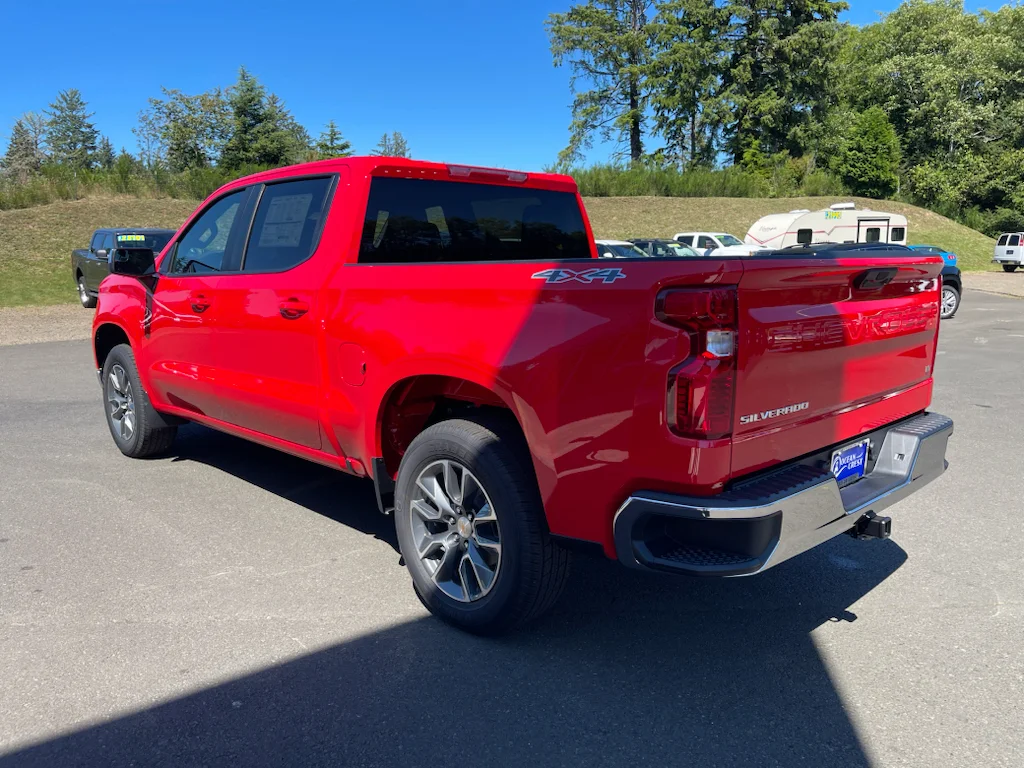New 2026 Red Hot Chevrolet LT (2FL) image 6