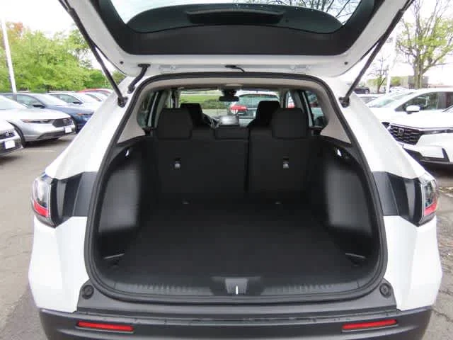 2023 Honda HR-V LX - Photo 11