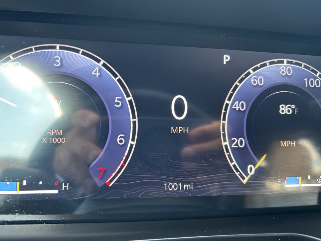 Used 2025 White Jeep Limited image 10