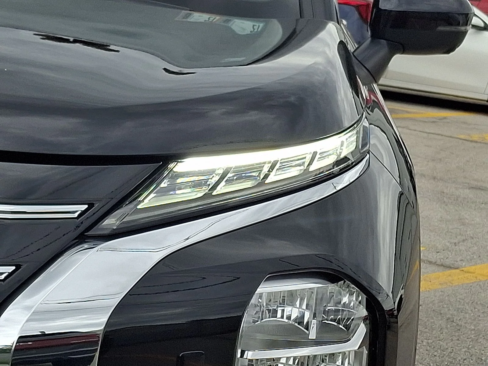 New 2026 Black Mitsubishi SE image 8