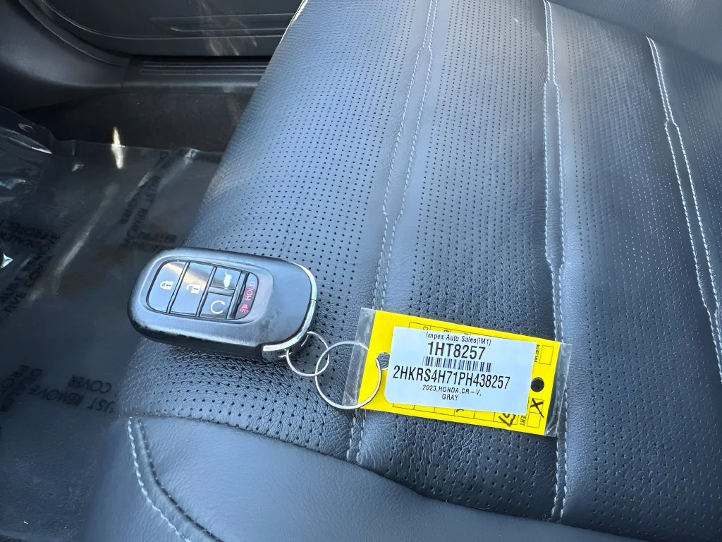 Used 2023 Gray Honda EX-L image 30