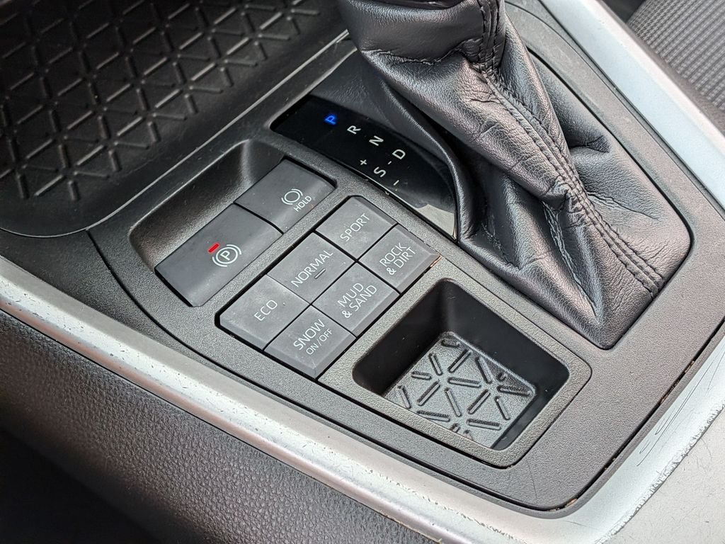 Used 2022 Black Toyota LE image 24