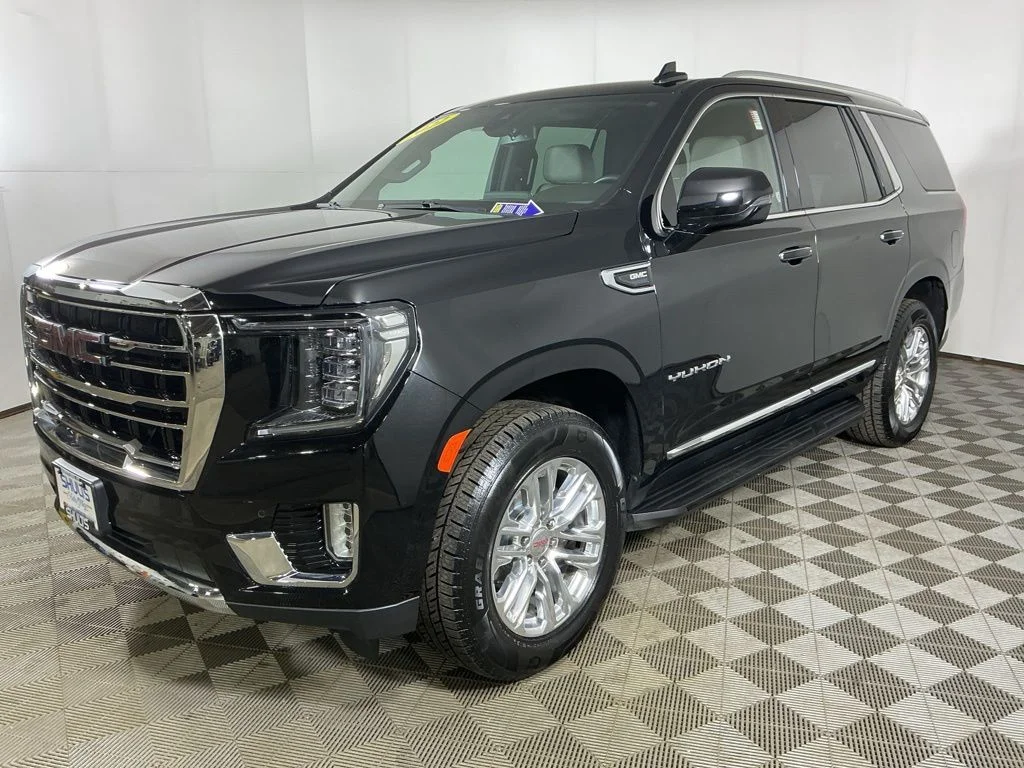 Certified Used 2022 Black GMC SLT image 5