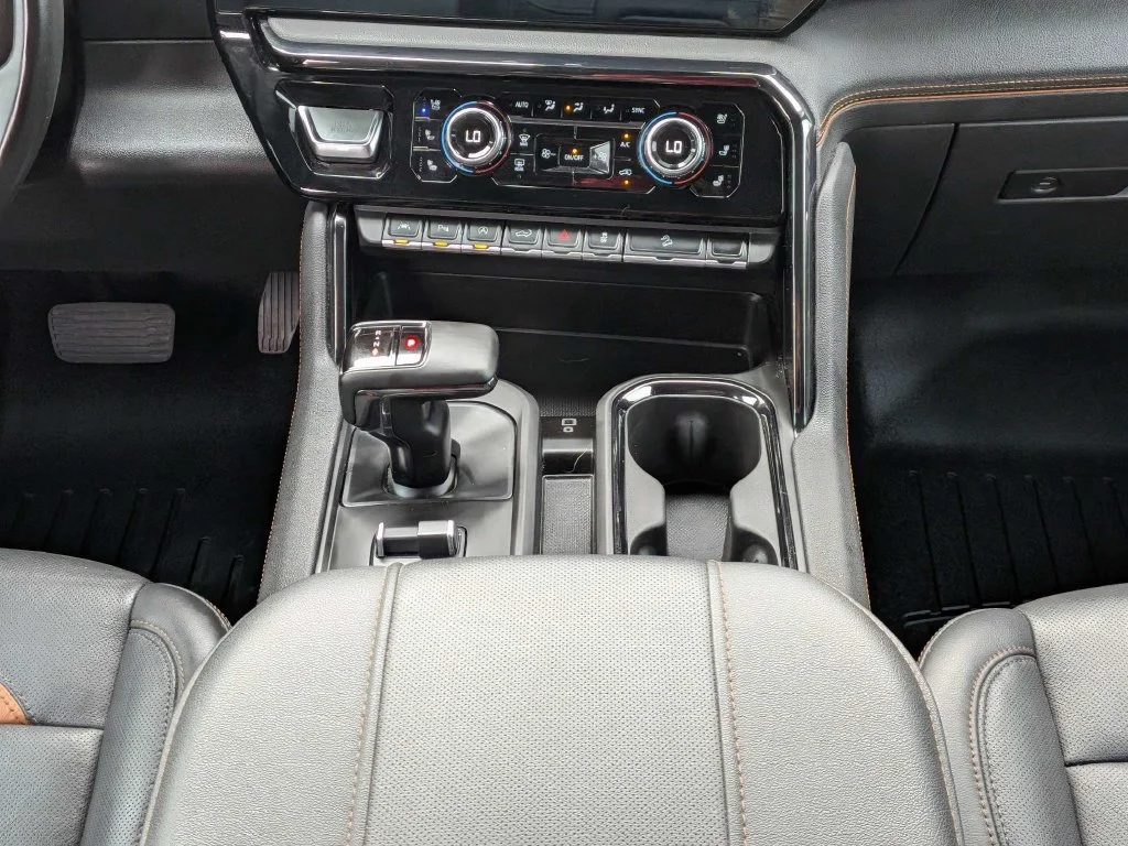 Certified Used 2024 Summit White GMC AT4 image 17