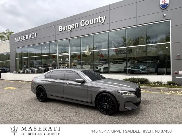 2022 BMW 7 Series 740i xDrive's photo