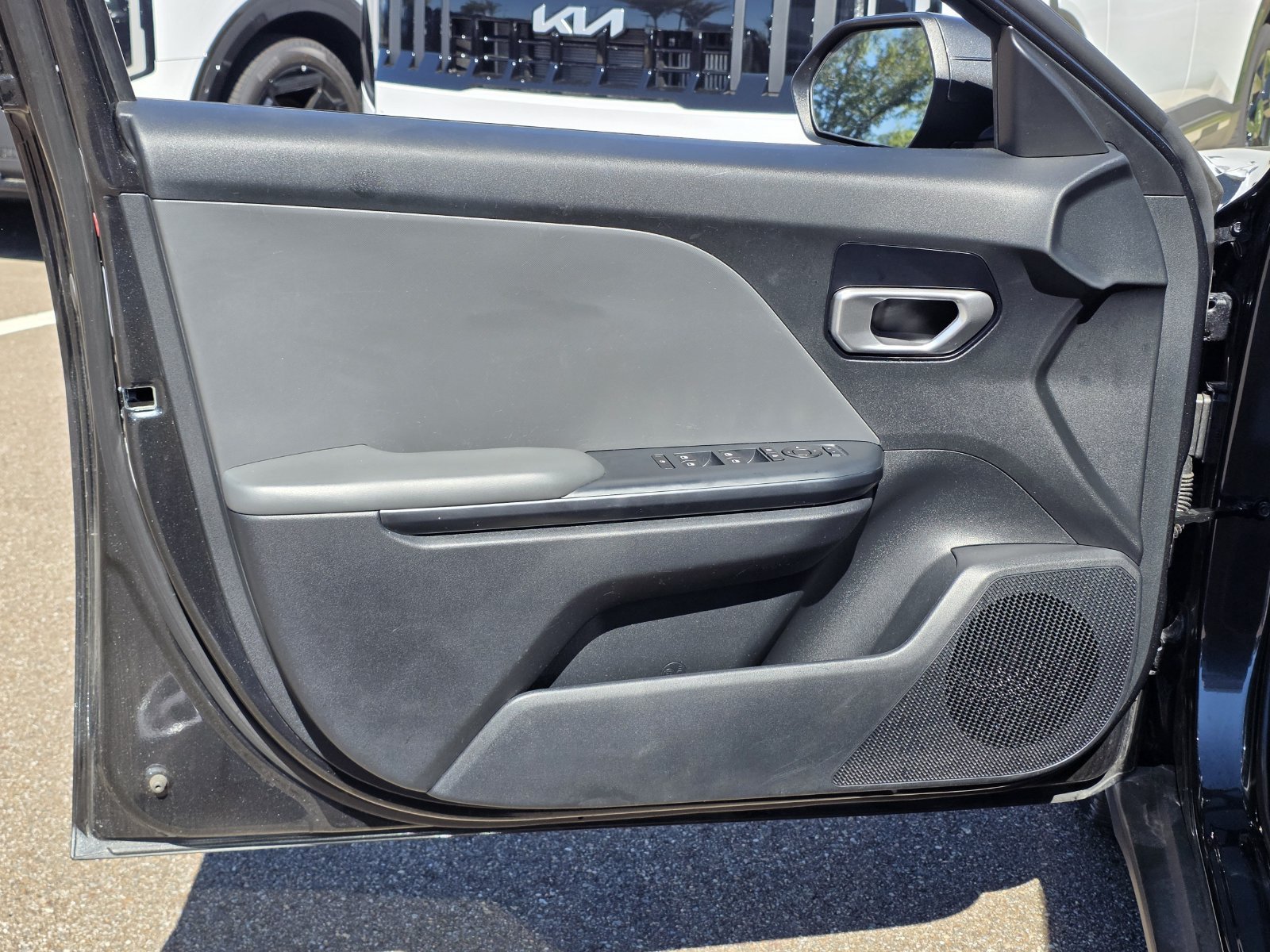 Used 2025 Gray Kia LXS image 15