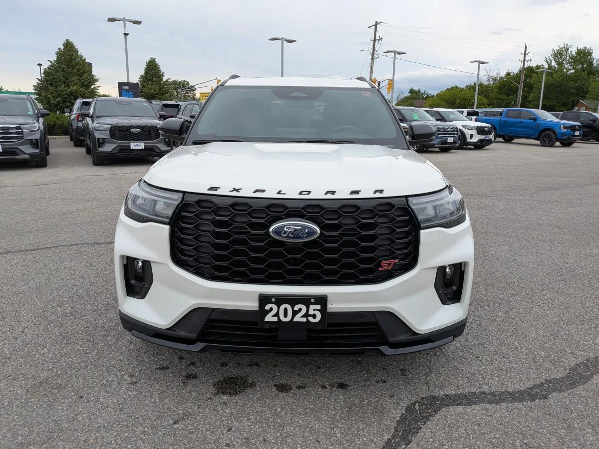 Used 2025 White Ford ST image 2