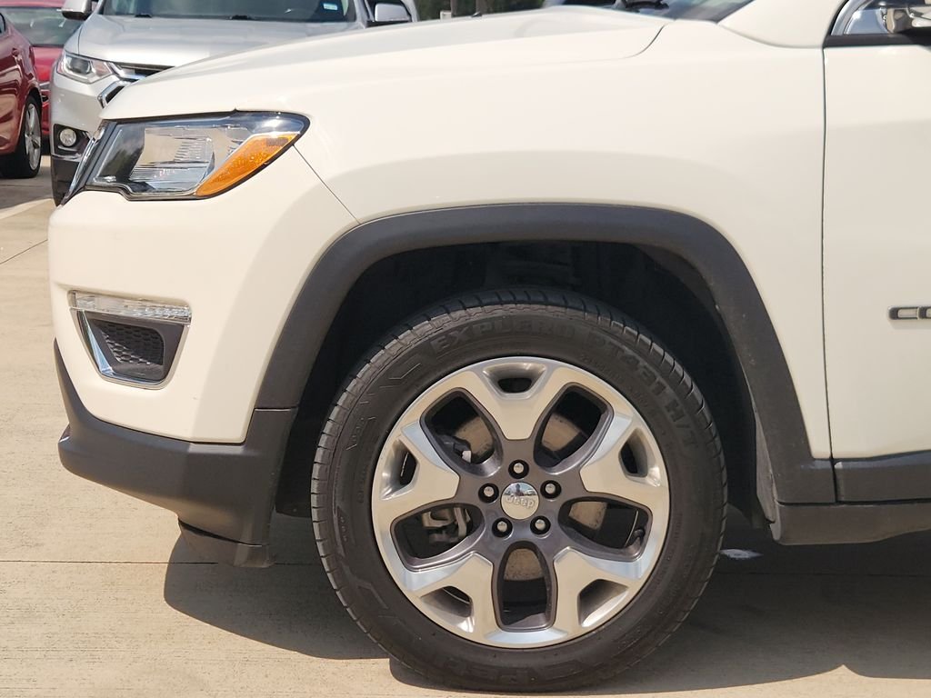 Used 2021 White Clearcoat Jeep Limited image 9