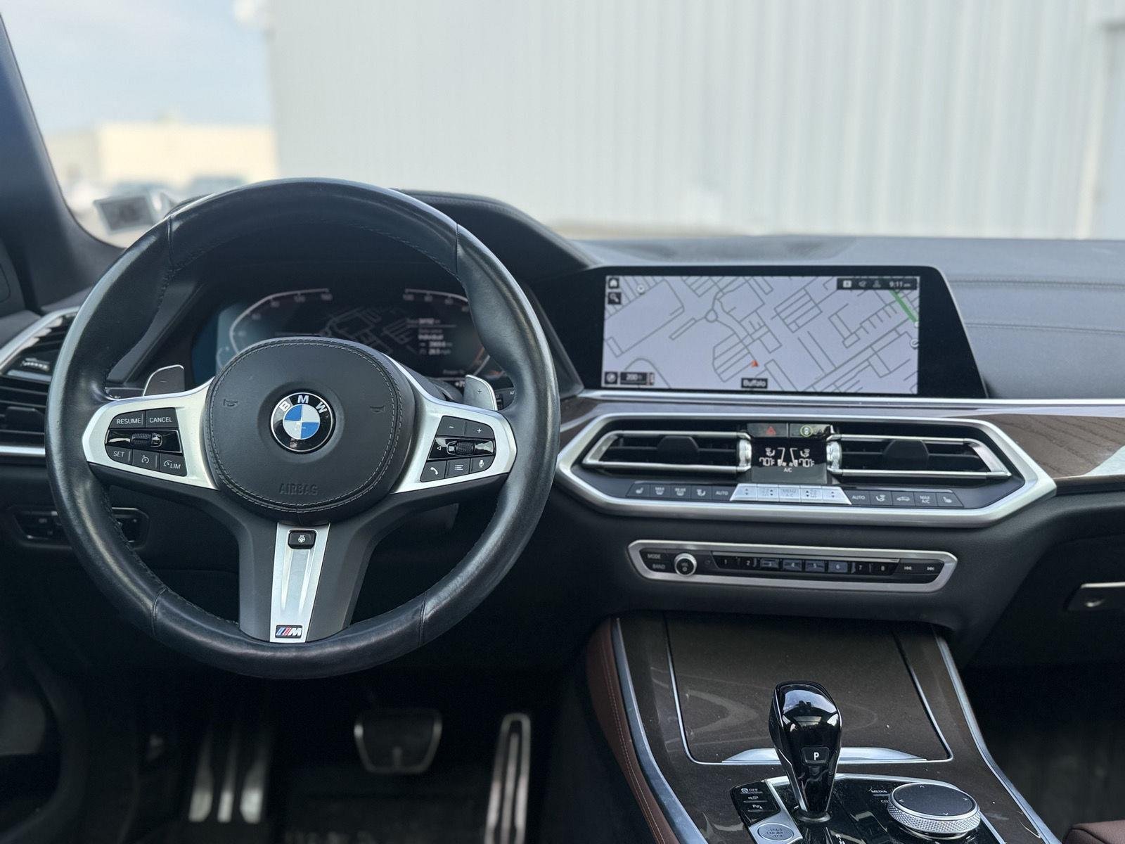 Used 2022 Mineral White Metallic BMW xDrive40i image 9