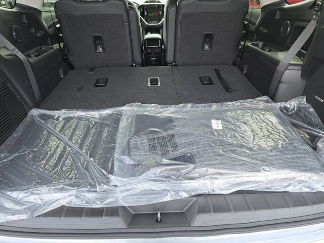 New 2026 ICE SILVER METALLIC Subaru Touring 7-Passenger image 16