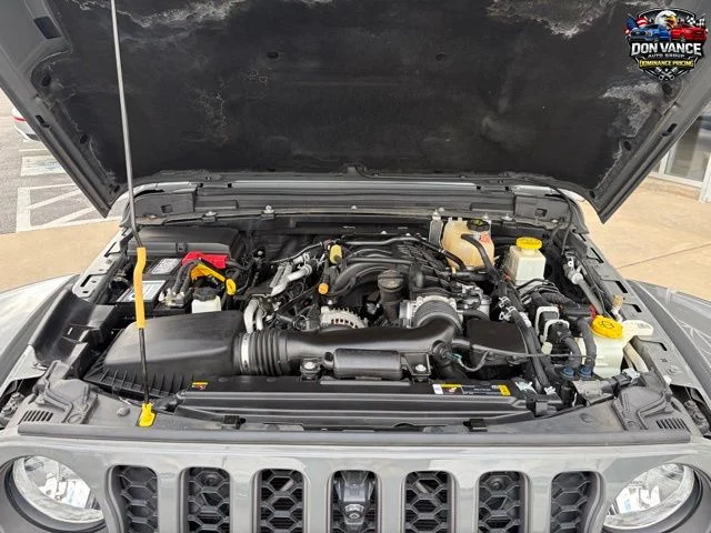 Used 2022 Gray Jeep Rubicon image 19