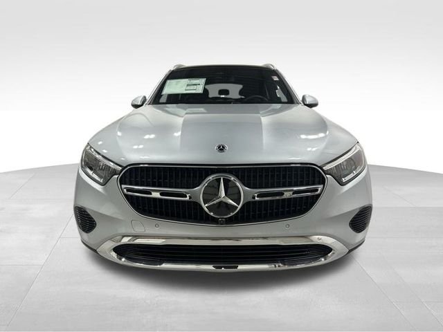Used 2026 Cirrus Silver Metallic Mercedes-Benz GLC 300 image 2